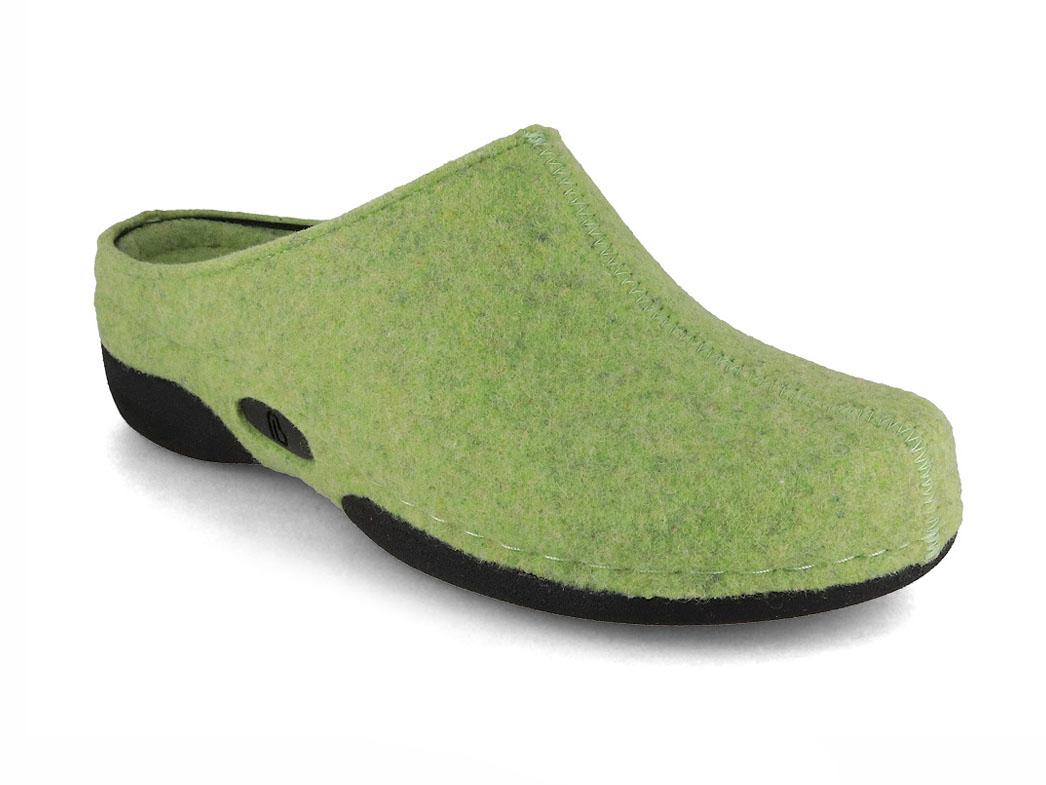 Berkemann BERKINA Lauren Recycled Wool Felt Clogs in Green, front three-quarter view