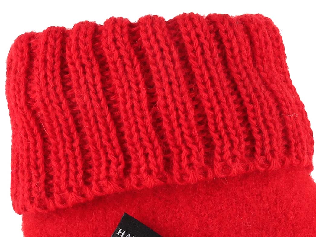 HAFLINGER Everest Karlo Wool Slipper Boots in Ruby, wool felt, detail close-up, ruby colorway