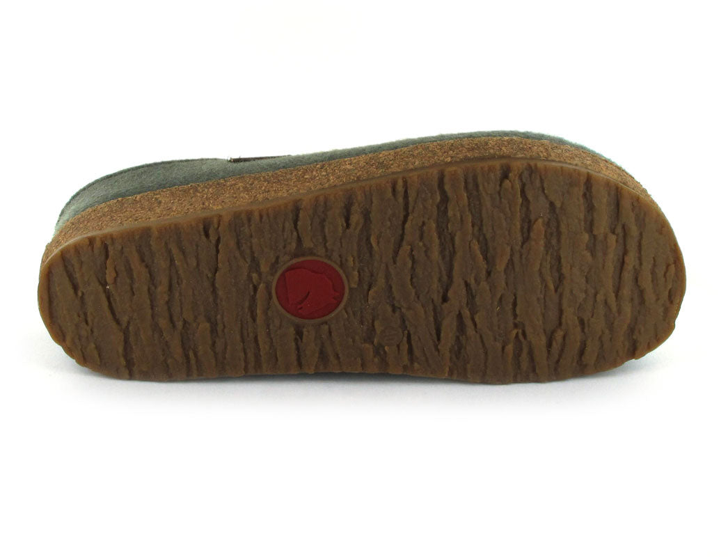 HAFLINGER Grizzly Kris wool felt clog in kiwi, outsole view