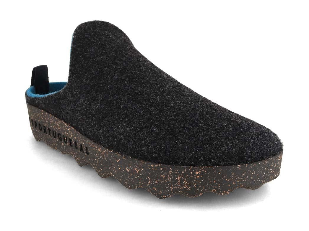 ASPORTUGUESAS Come showing an anthracite felt upper on a dark speckled cork-rubber sole