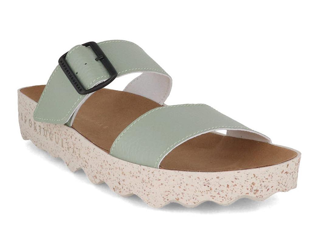 Green City Line Coly sandal in three-quarter view