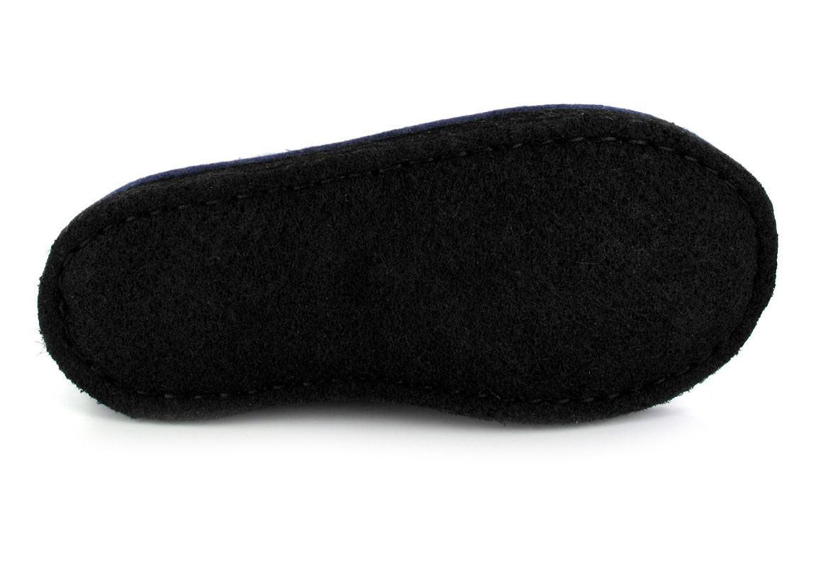 HAFLINGER Flair Smily wool felt slipper, latex-coated sole view