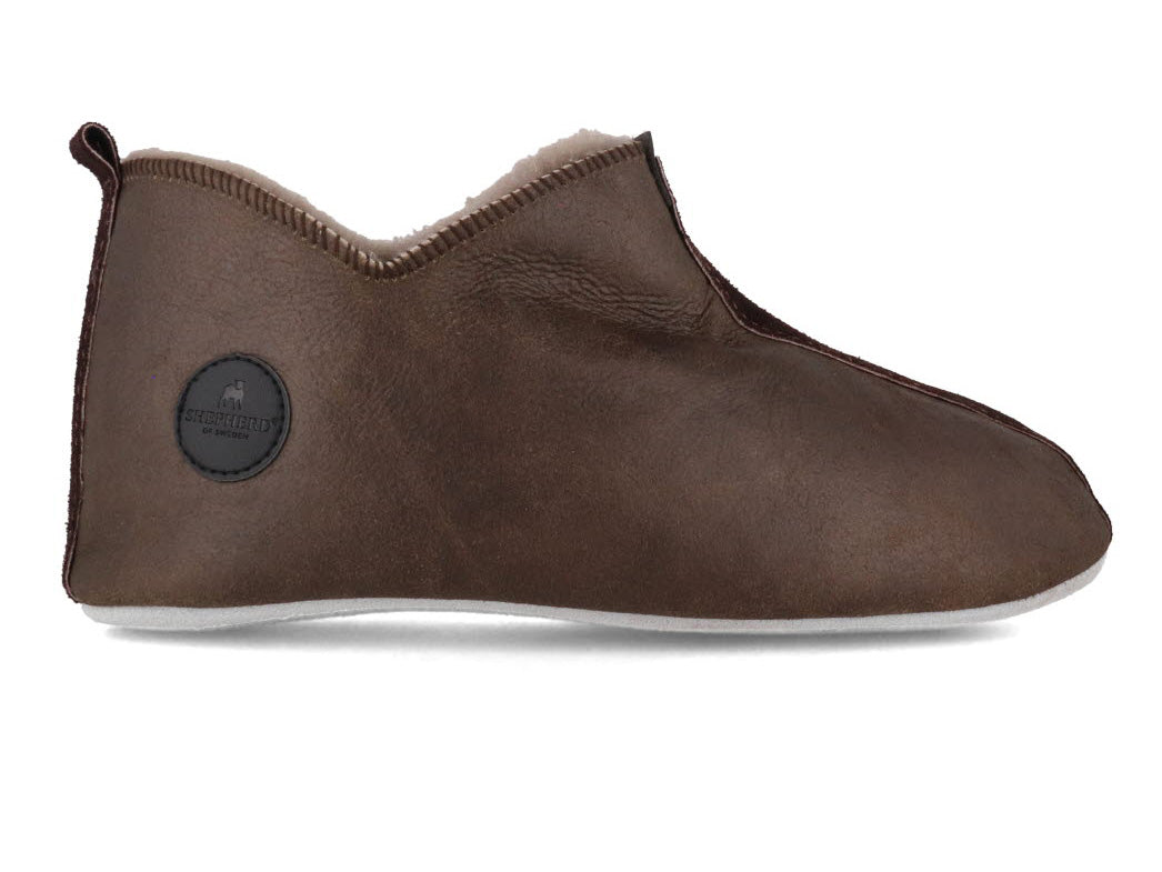 1 SHEPHERD-Men-Lambskin-Slipper-Boots-Henrik-stone-oiled-antique #farbe_Brown