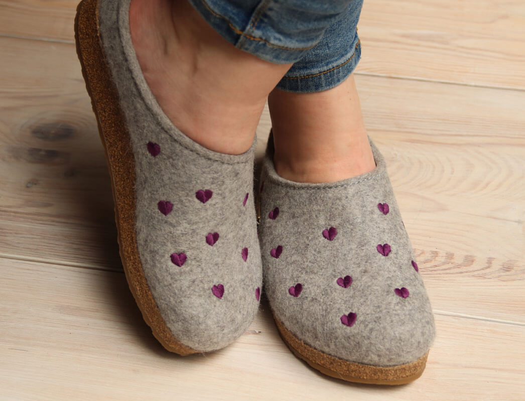 1 HAFLINGER-Clog--Grizzly-Cuoricino-Stone-Gray #farbe_Grey