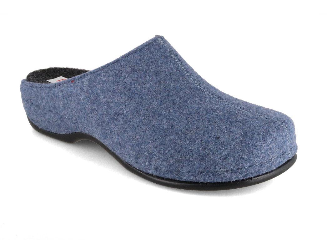 Berkemann BERKOFLEX Florina showing a sky-blue felt upper in a low open-back clog profile