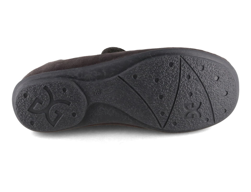 Vital Women Plush Slippers Binti Dark Gray, footwear, pair lifestyle layout