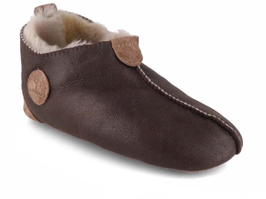 Lammbock Texel dark brown shearling slipper boot, front three-quarter view