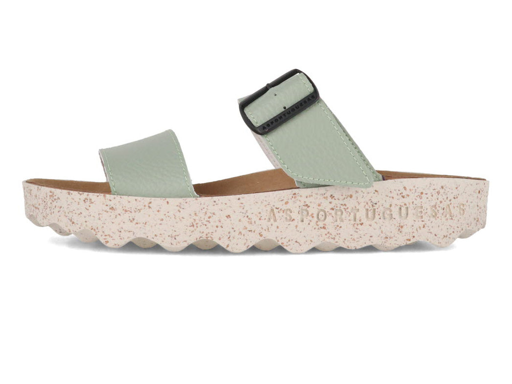 Green City Line Coly sandal in right side profile