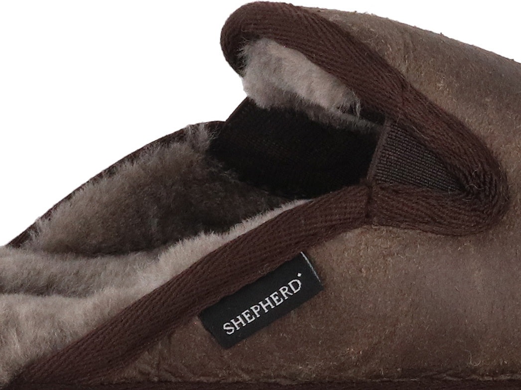 1 SHEPHERD-Men-Lambskin-Slippers-Adam-oiled-antique #farbe_Brown