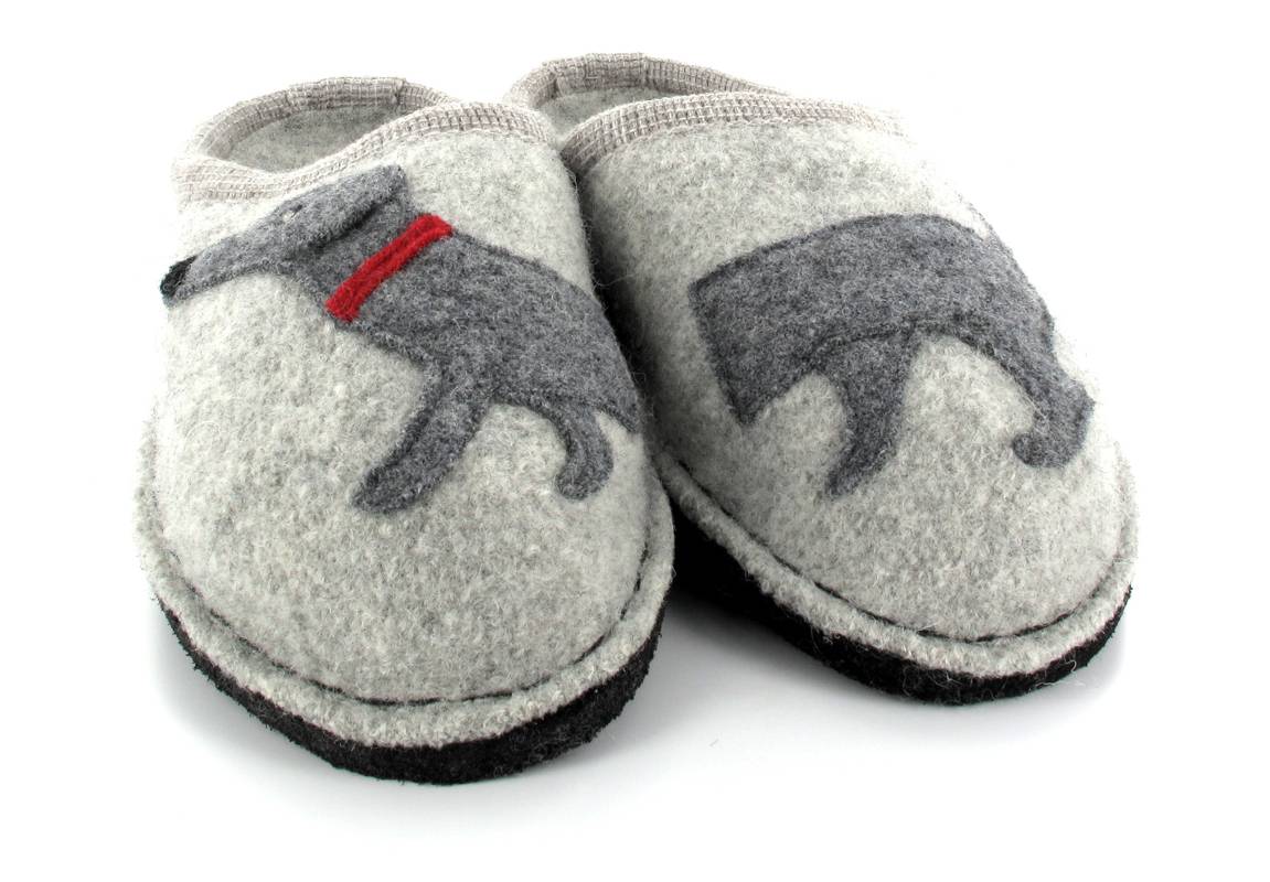 1 HAFLINGER-Dog-Slippers--Flair-Dachshund-StoneGray #farbe_Grey