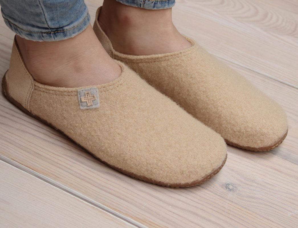 1 LIVING-KITZBUEHEL-Slipper--4030-Parchment #farbe_Yellow