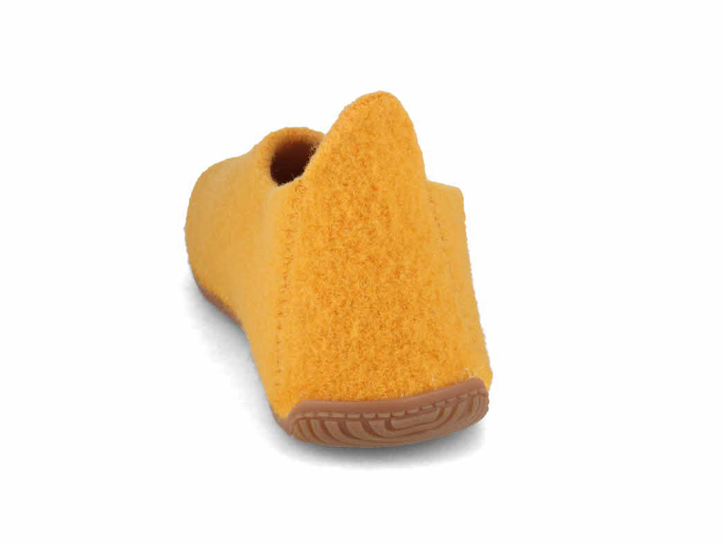 1 Living-Kitzbuehel-Women-Slippers-Swiss-Cross-inca-gold #farbe_Yellow
