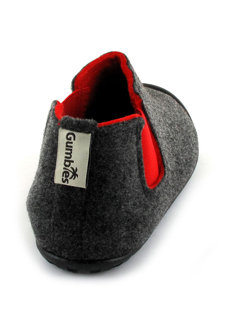 1 Gumbies-Men-Women-Slippers-Brumby-charcoalred #farbe_Red