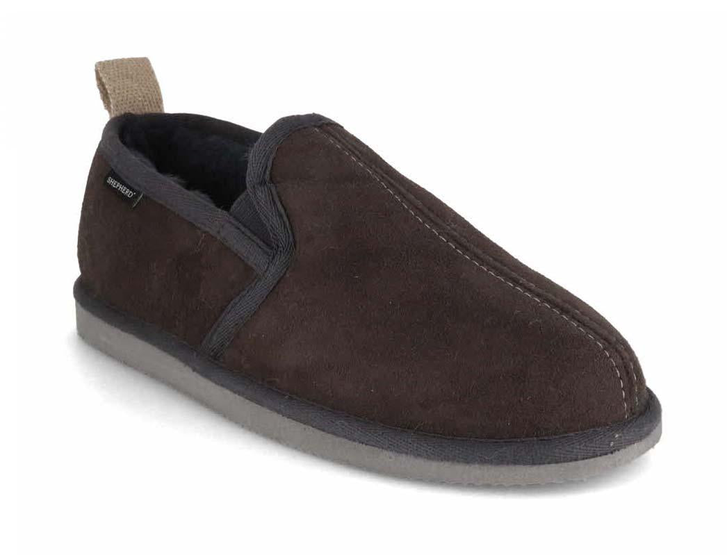 shepherd-men's-closed-heel-shearling-slipper-bosse #color_gray