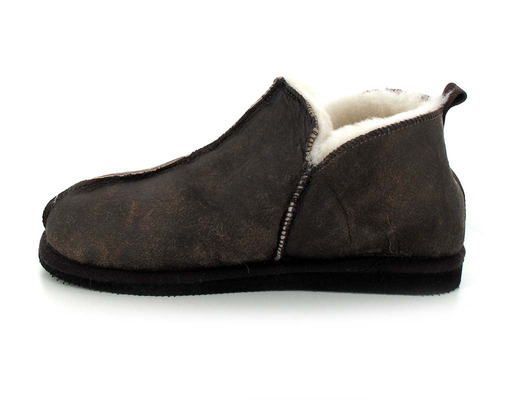 shepherd-men's-ankle-high-shearling-slippers-anton #color_brown