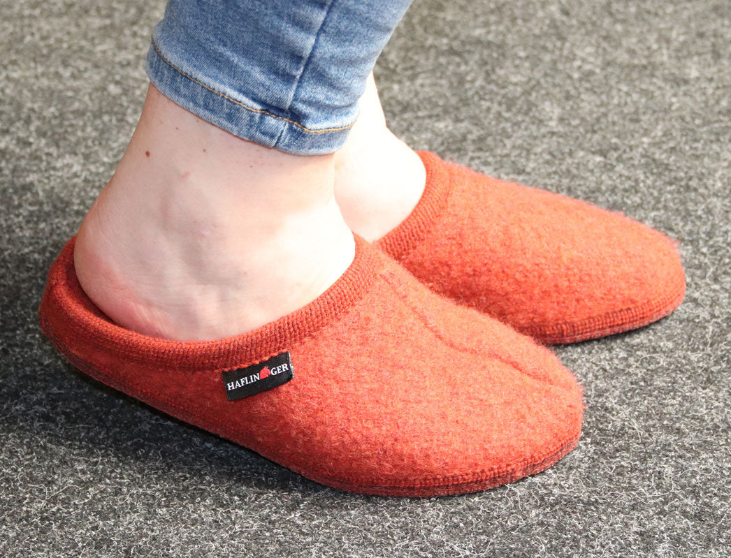 1 HAFLINGER-Slipper--Alaska-Terracotta #farbe_Orange
