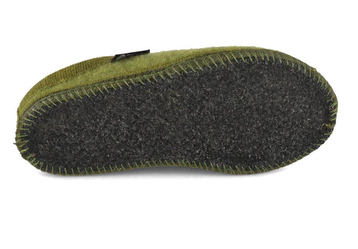 1 HAFLINGER-AS-Classic-Slippers--Alaska-apine-green #farbe_Green