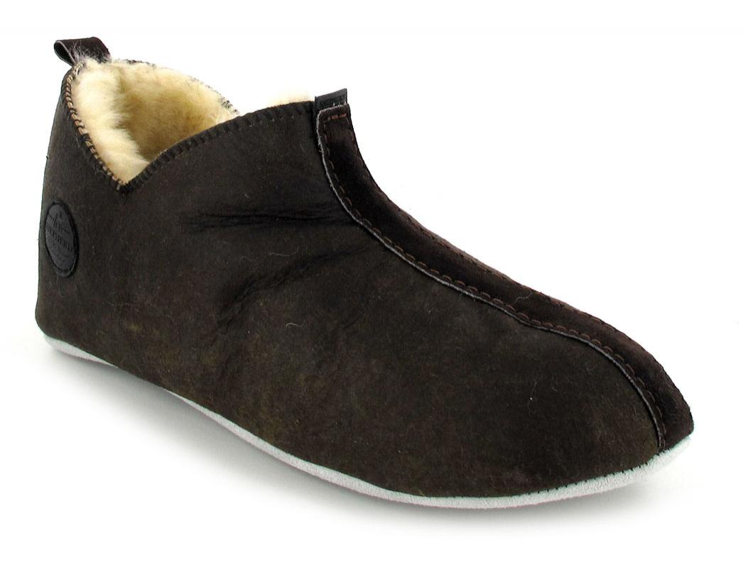 shepherd-men's-ankle-high-shearling-slippers-henrik #color_oiled antique