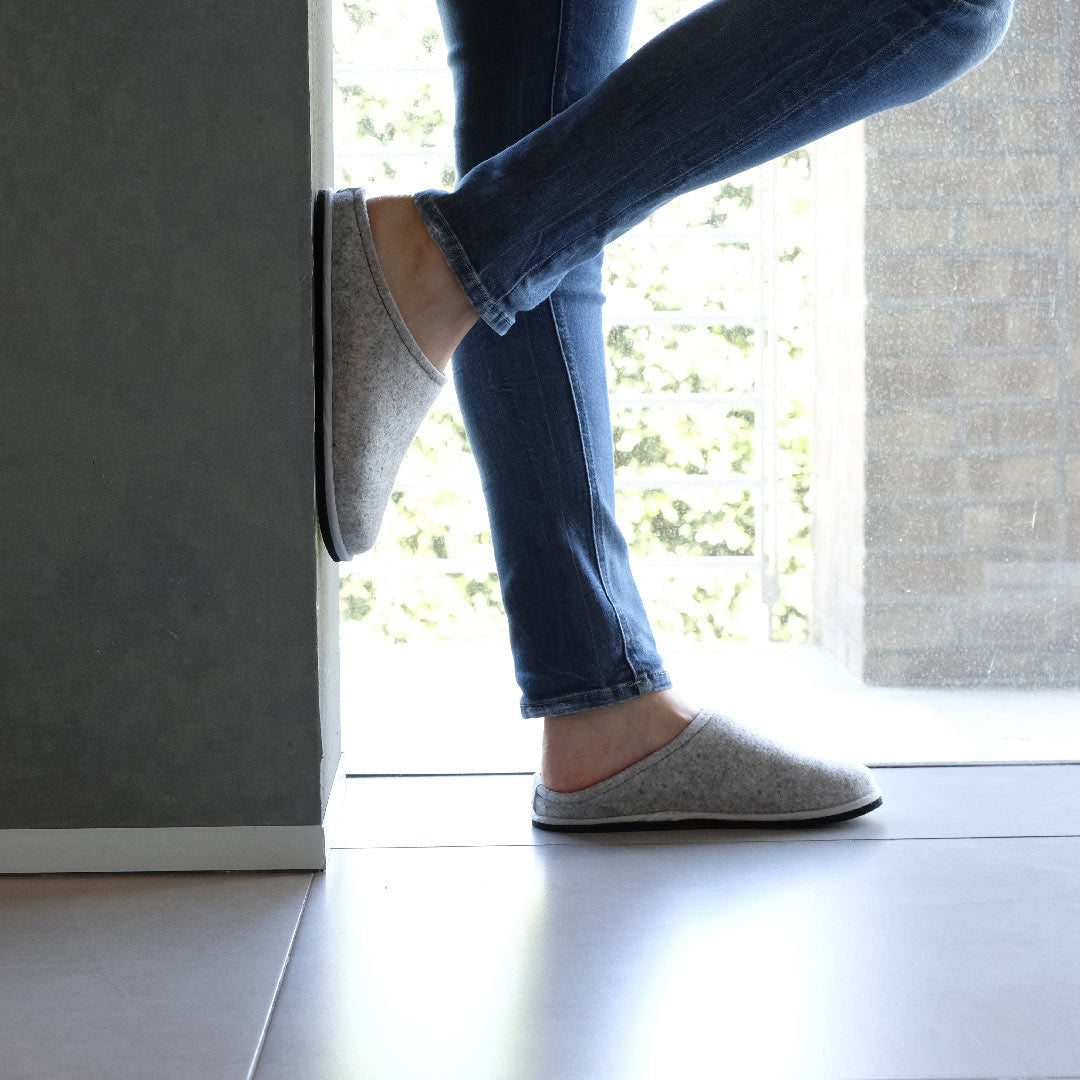 1 LWENWEISS-Men-Women-Slippers-Easy-Bicolor-hazelnut-orange #farbe_Beige