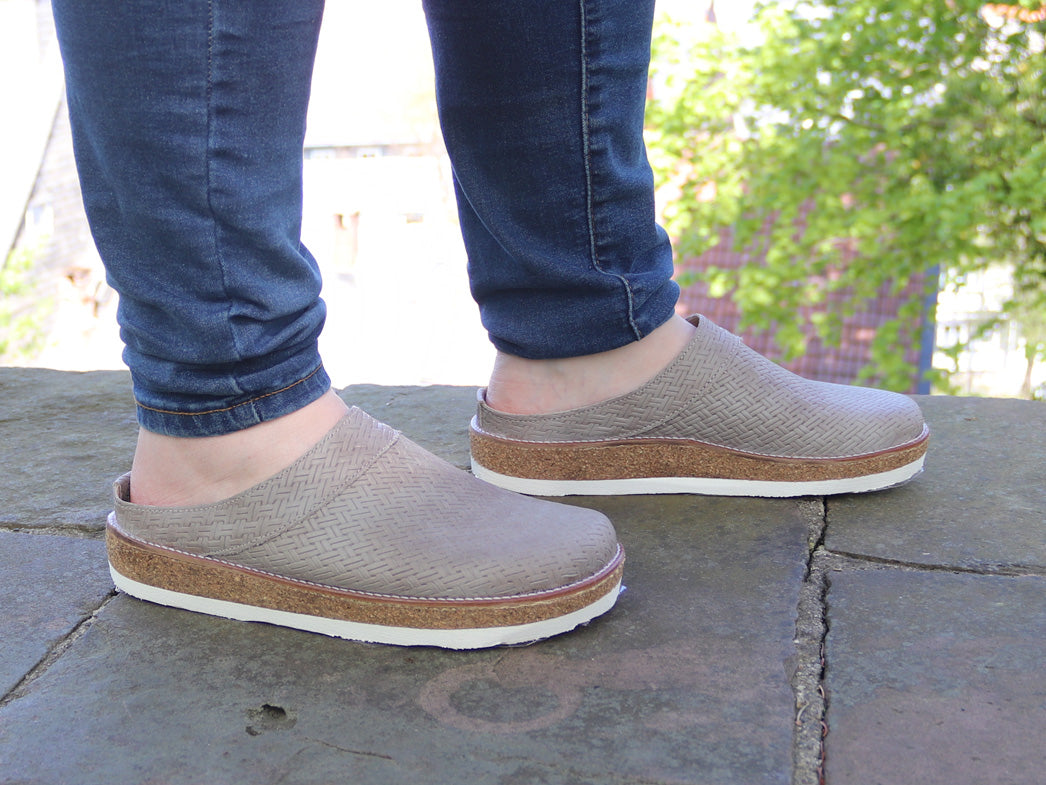 1 HAFLINGER-Women-Clogs-Travel-Neo-Braided-Pearl-Gray #farbe_Grey