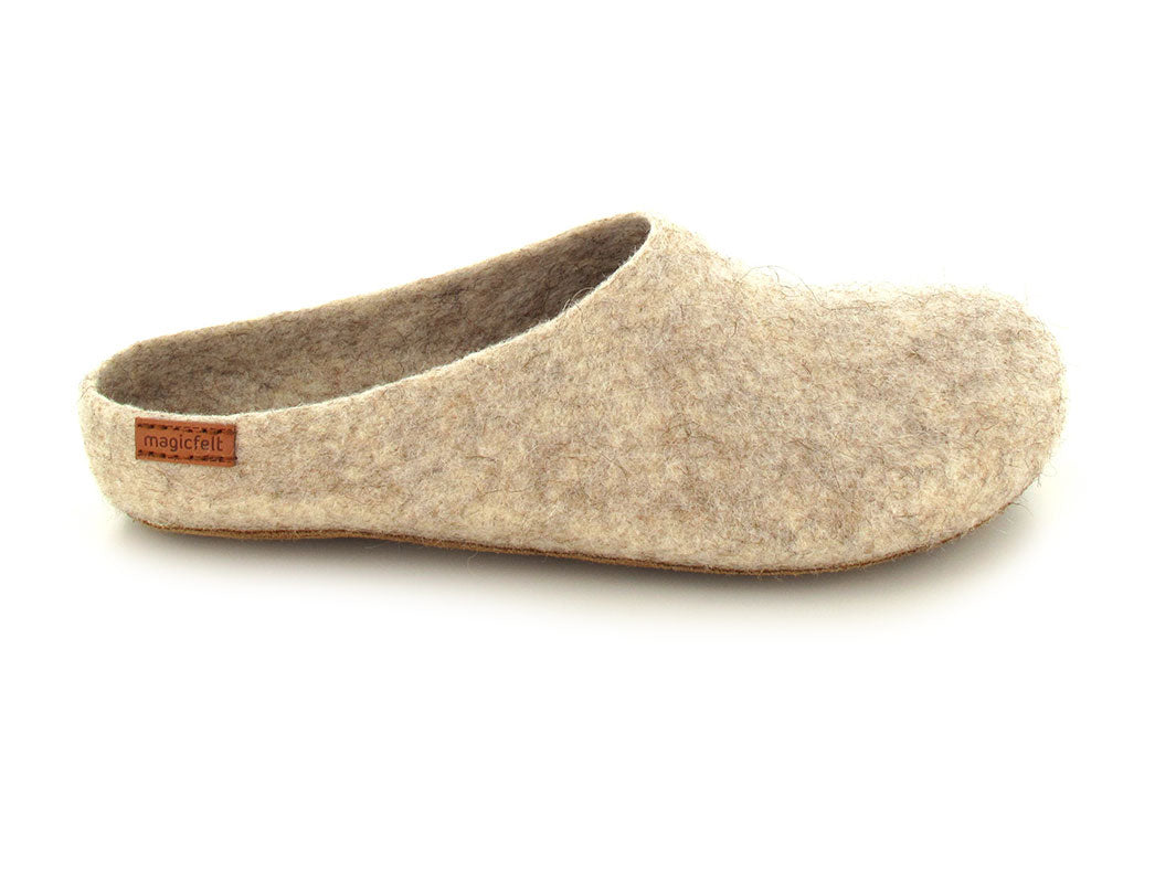 1 MAGICFELT-Slipper--AR713-Coburg-Fox-Sheep-Golden-Fleece #farbe_Beige
