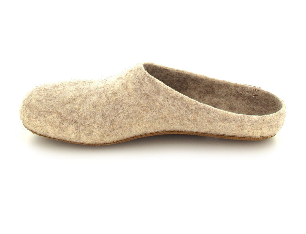 1 MAGICFELT-Slipper--AR713-Coburg-Fox-Sheep-Golden-Fleece #farbe_Beige