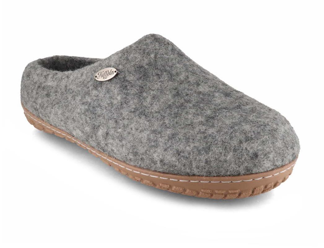 Tuffeln Pantuffel light gray wool felt slippers, front three-quarter view