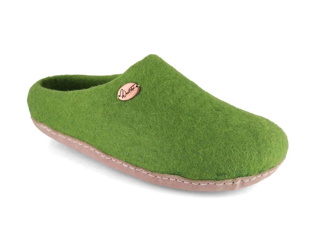 Woolfit Felt Slippers Footprint Green, footwear, hero front three-quarter